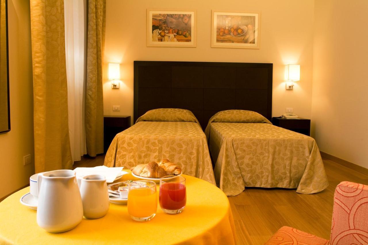 Hotel Terme มอนติเชลลี แตร์เม ภายนอก รูปภาพ